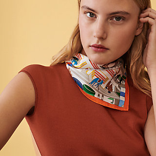 【新作】HERMES チューリポマニ ディテール スカーフ 45 Tulipomanie Detail scarf 45 | Hermès Sweden